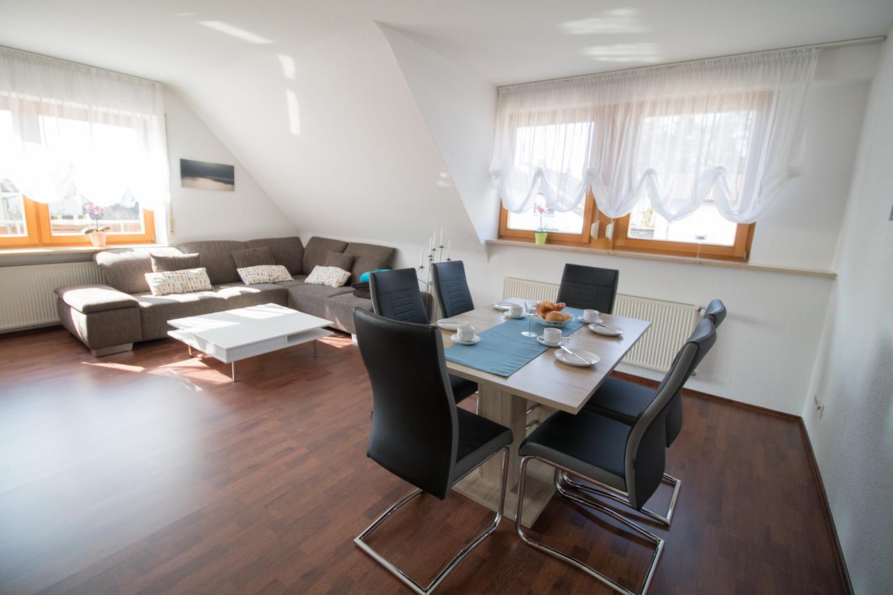 Ferienwohnung Weiher - Naehe Nuernberg / Messe Schwanstetten Esterno foto
